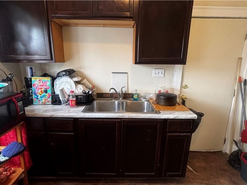 1723 Noble Road, East Cleveland, OH 44112 Photo 11