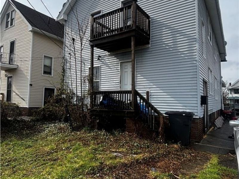 1723 Noble Road, East Cleveland, OH 44112 Photo 4