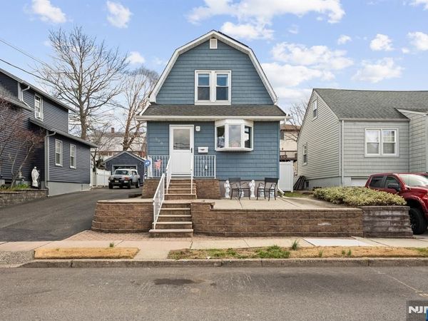 520 Prospect Place, LYNDHURST, NJ 07071