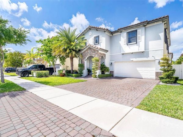 3521 W 92nd Pl , Hialeah, FL 33018