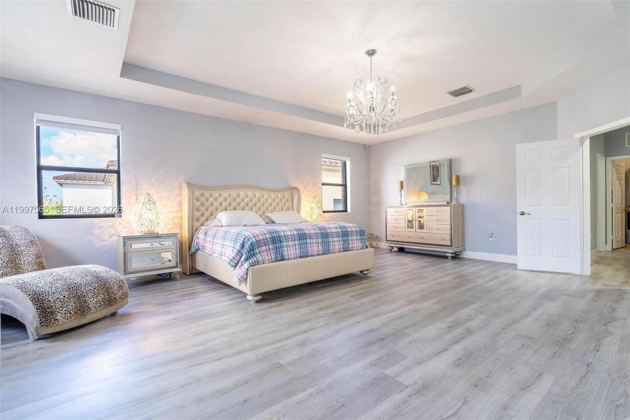 3521 W 92nd Pl, Hialeah, FL 33018 Photo