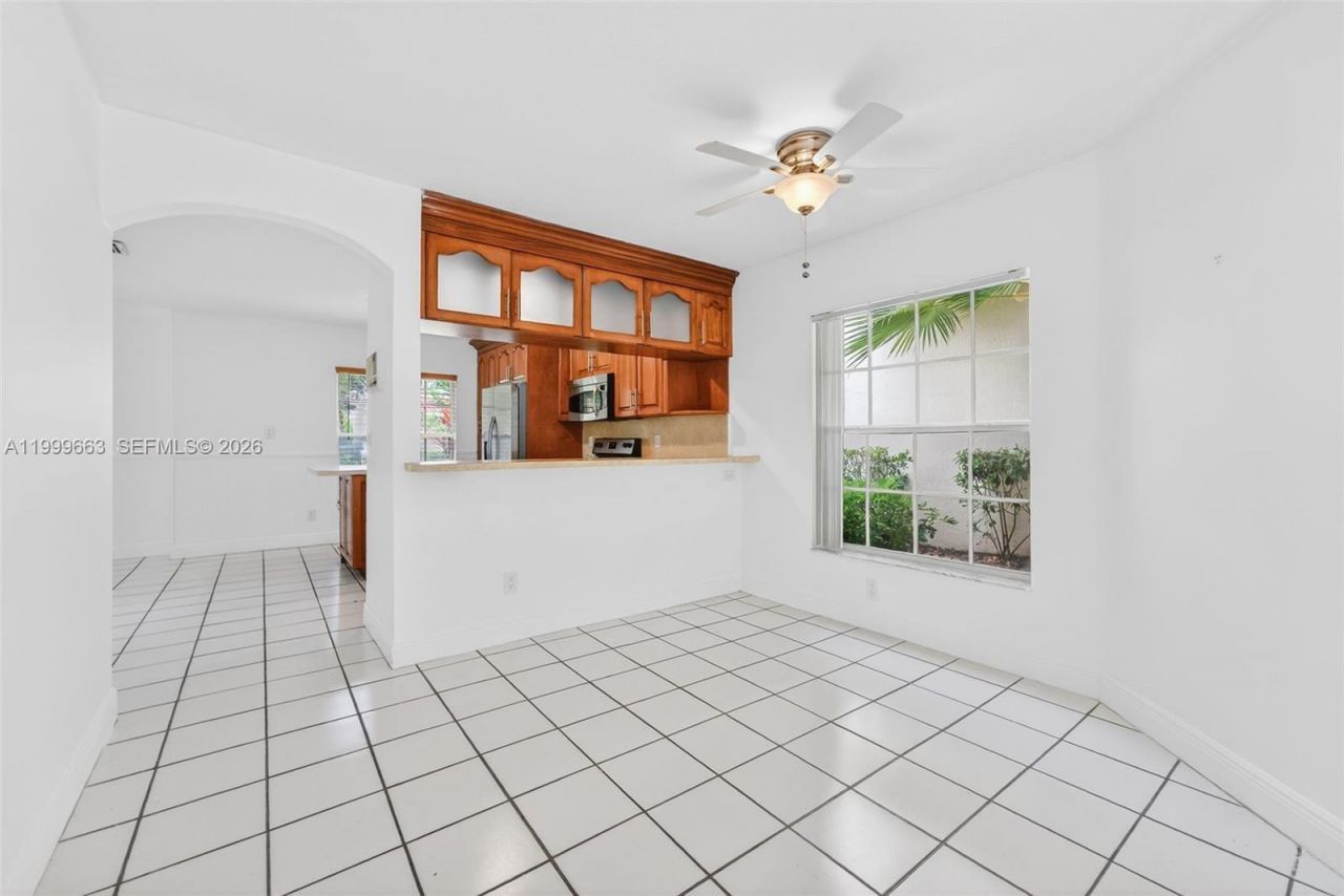 931 Opal Ter, Weston, FL 33326 Photo