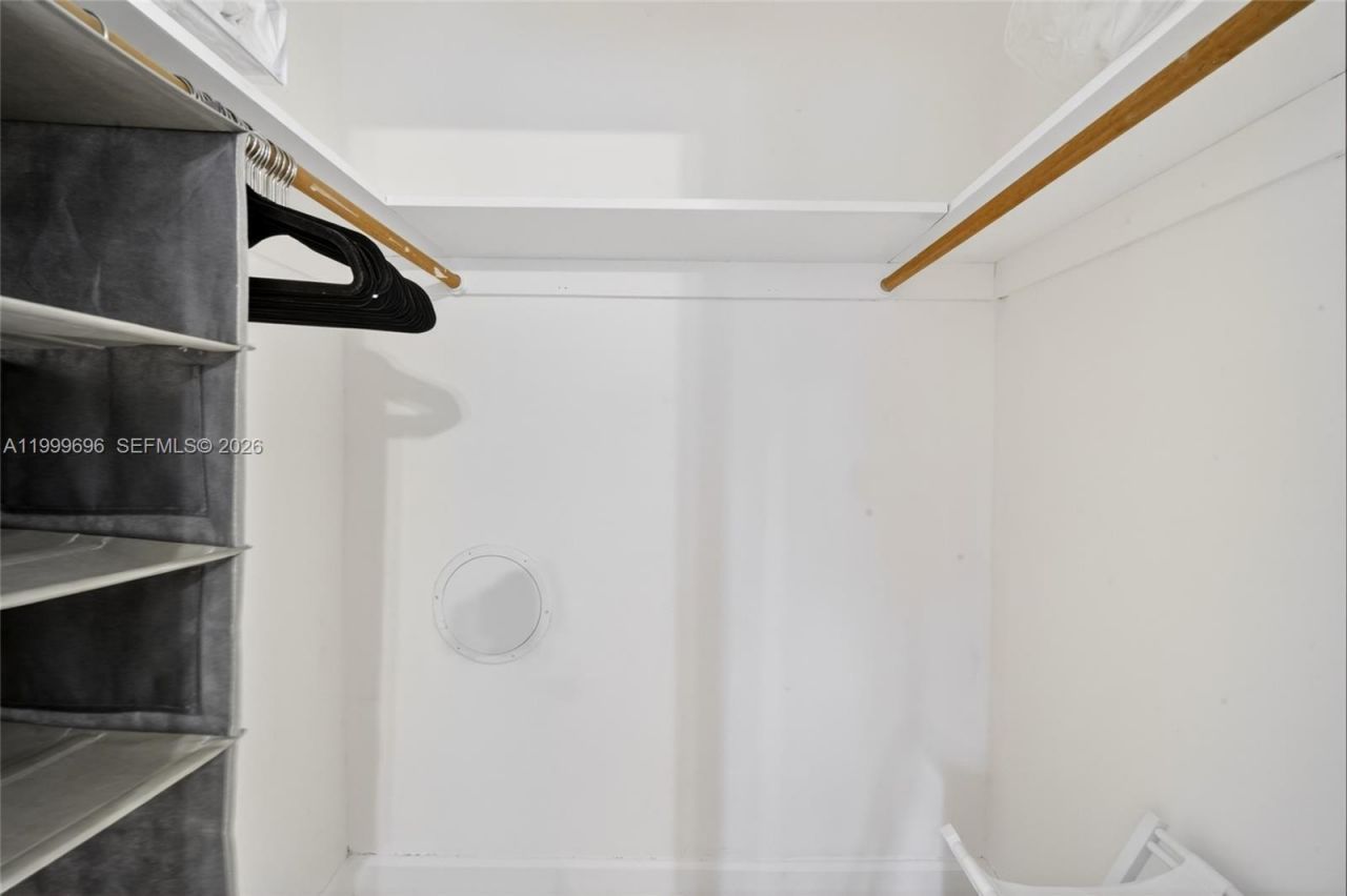 6815 Edgewater Dr, Unit 108, Coral Gables, FL 33133 Photo