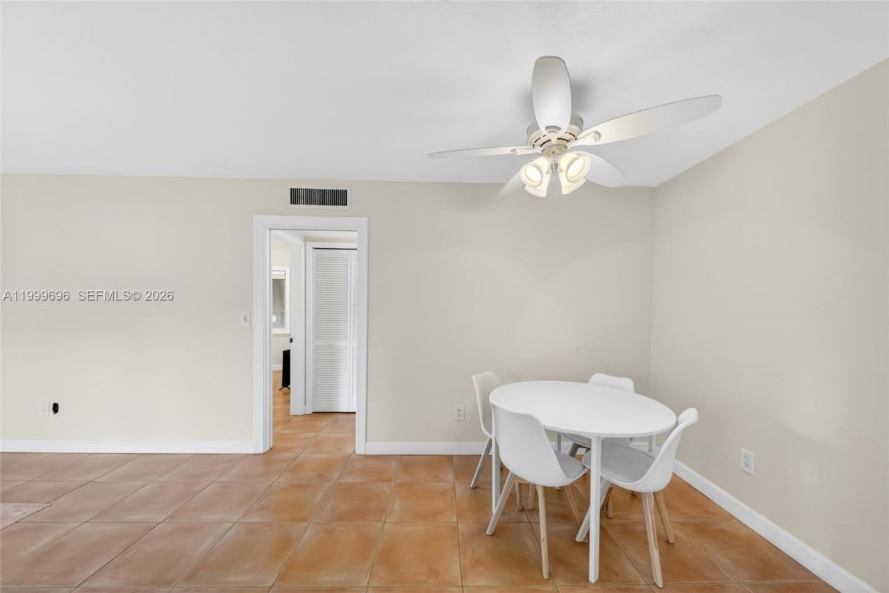 6815 Edgewater Dr, Unit 108, Coral Gables, FL 33133 Photo