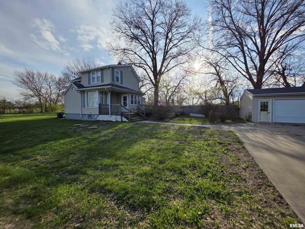 30 N SOANGETAHA Road, Galesburg, IL 61520