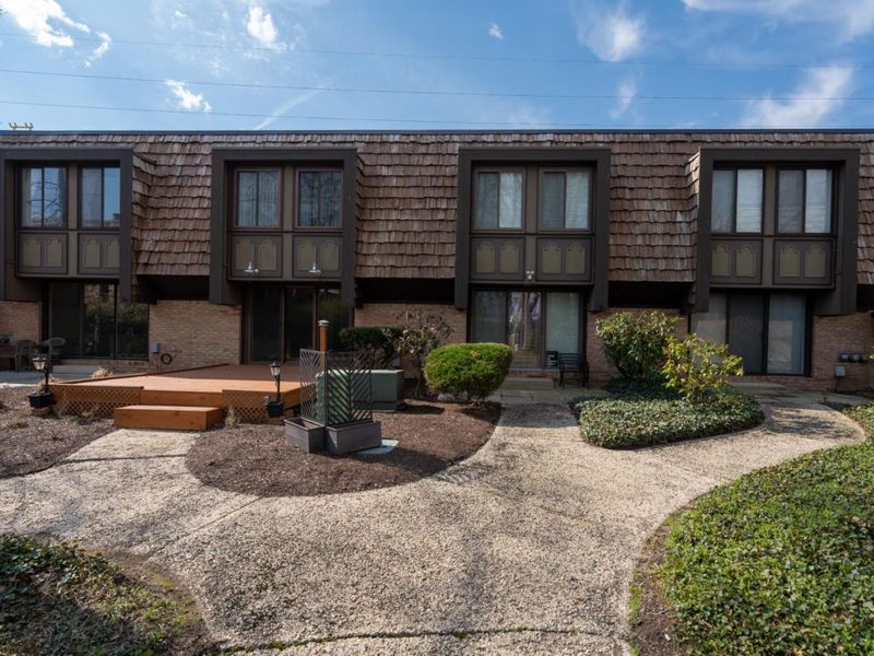 1110 By The Shores Drive, Unit 3, Huron, OH 44839 Photo 3