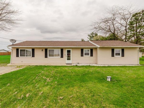 8591 County Road 29, Bellevue, OH 44811