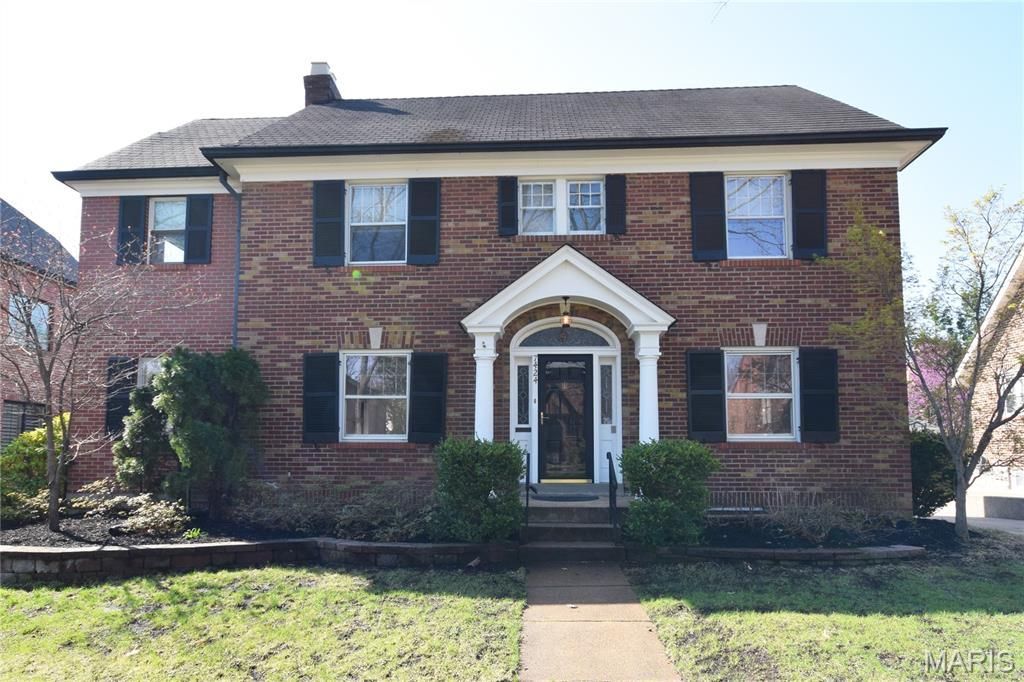 7424 Buckingham Drive, Clayton, MO 63105 Main Photo