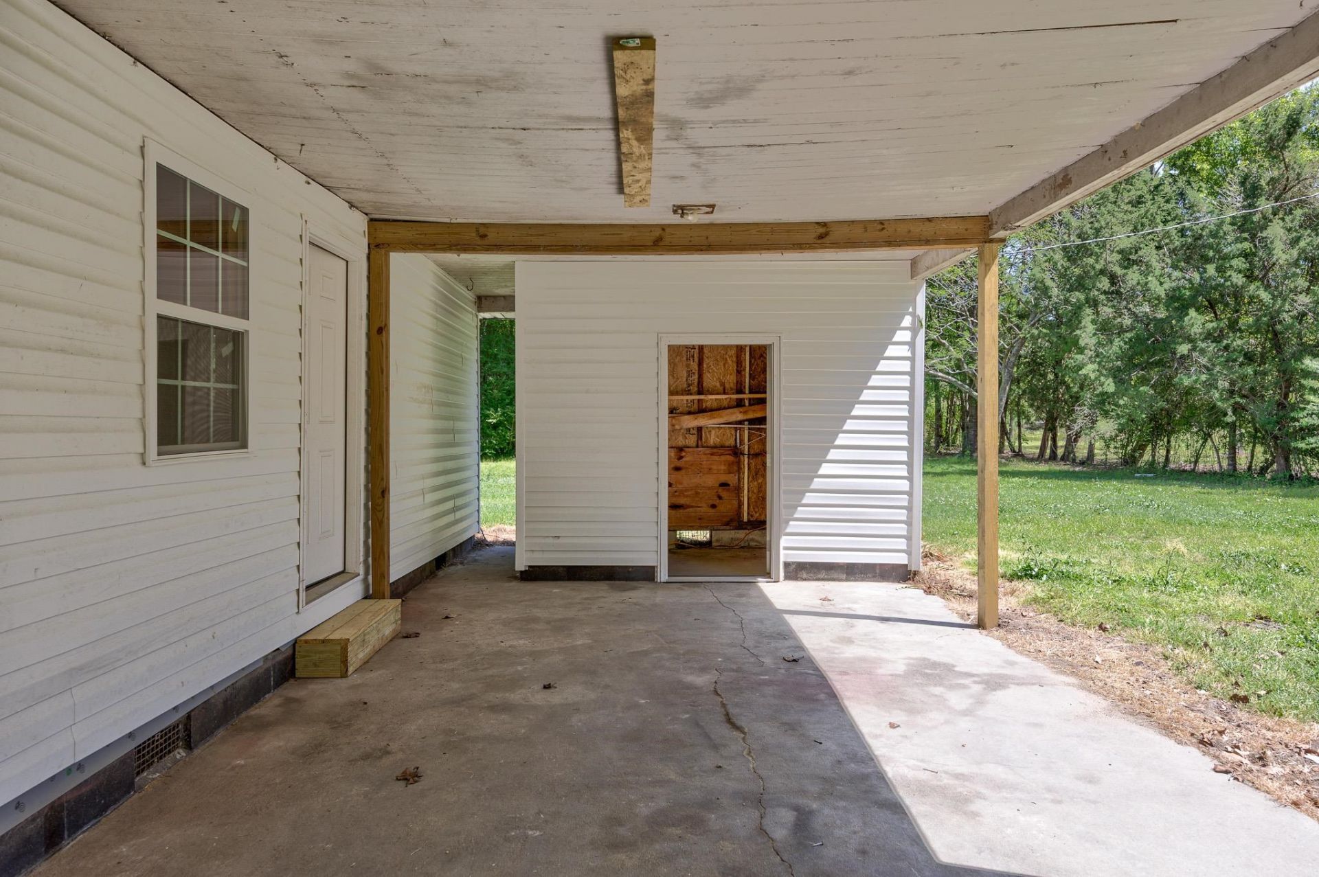 1990 Highway 66 Photo 12