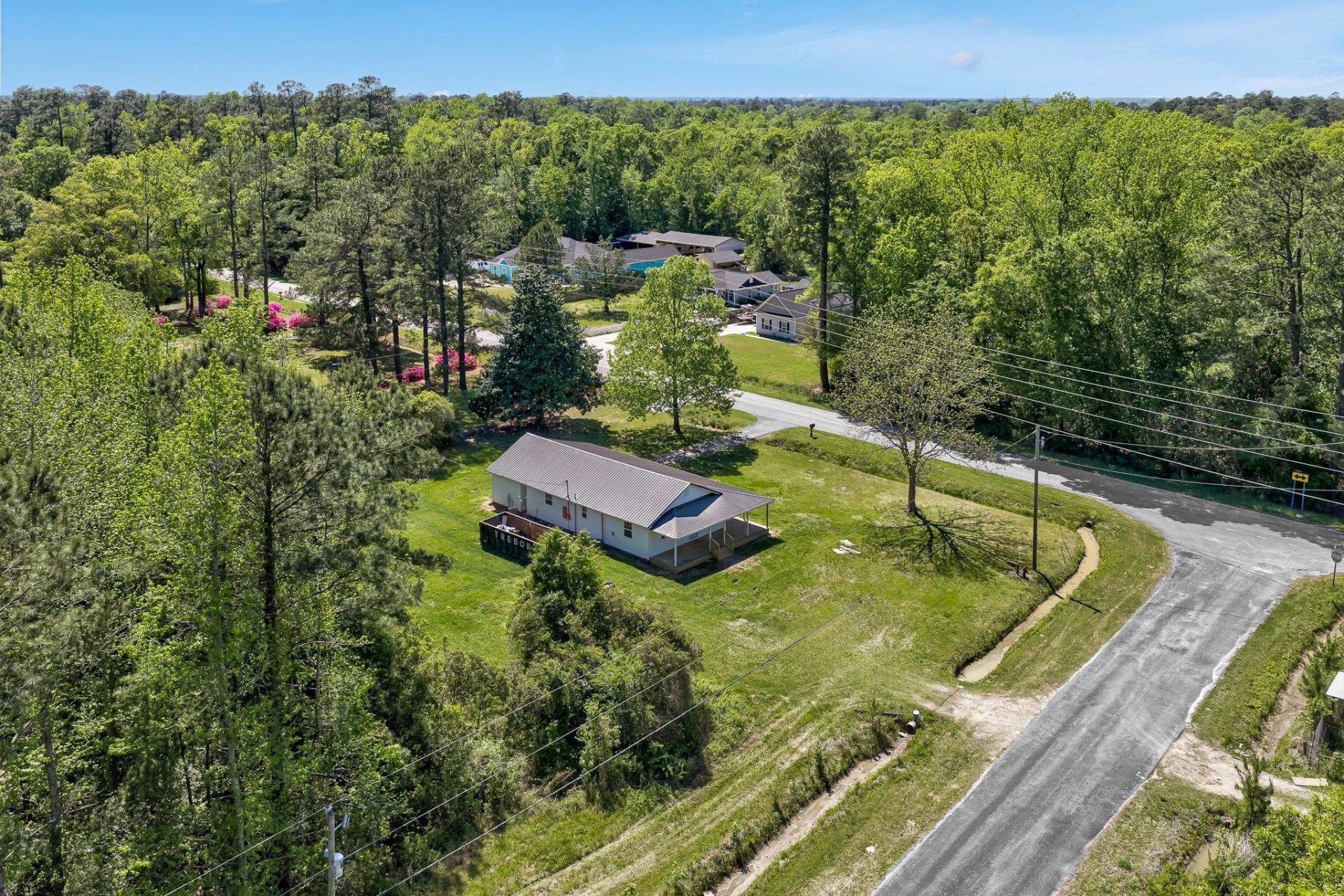 1990 Highway 66 Photo 8