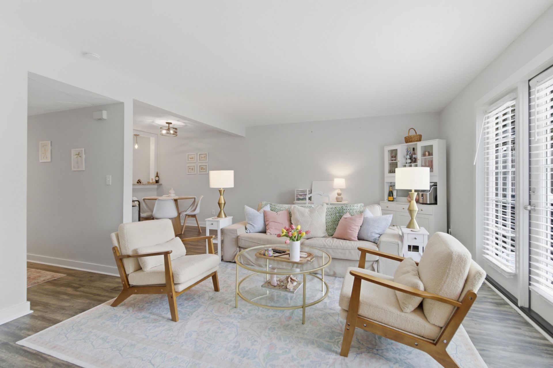 245 Heritage Circle Photo 13