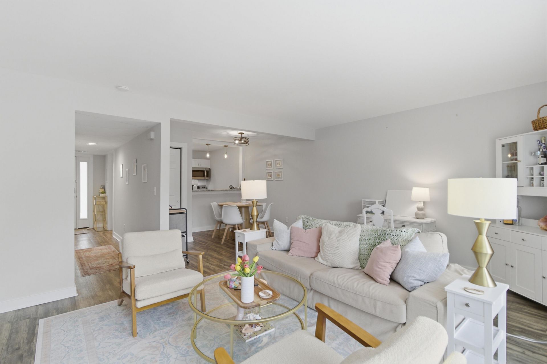 245 Heritage Circle Photo 14