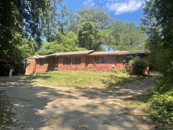2800 MOUNTAIN TER, Memphis, TN 38127