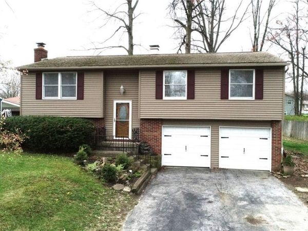 2324 Birch Trace, Austintown, OH 44515