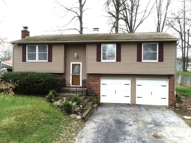 2324 Birch Trace, Austintown, OH 44515 Photo 1