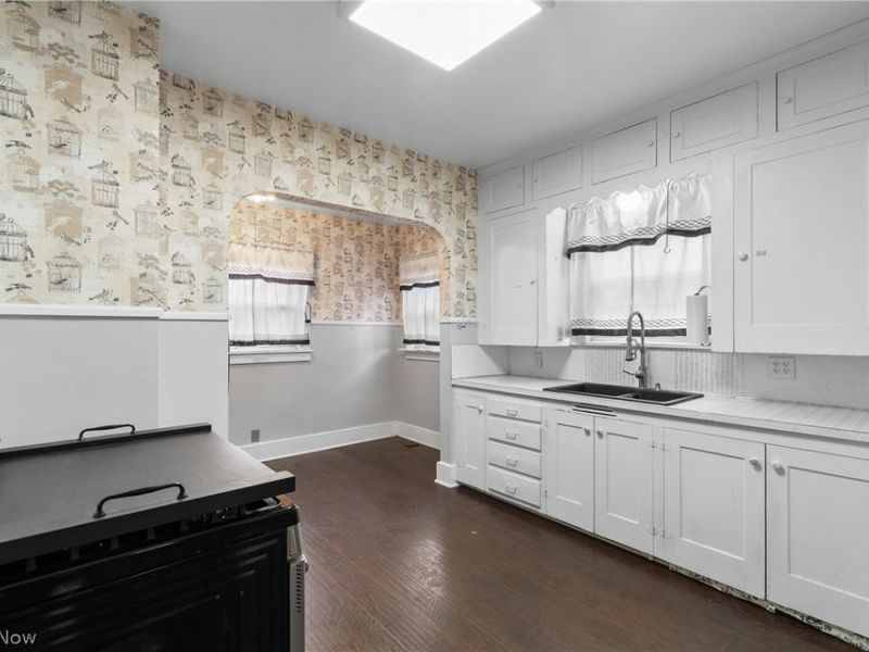 2227 7th Street SW, Canton, OH 44706 Photo 10