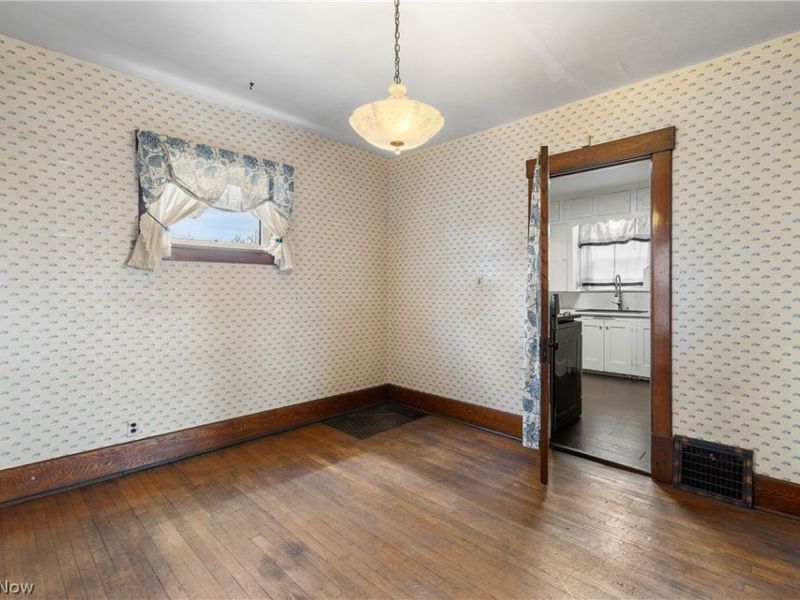 2227 7th Street SW, Canton, OH 44706 Photo 9