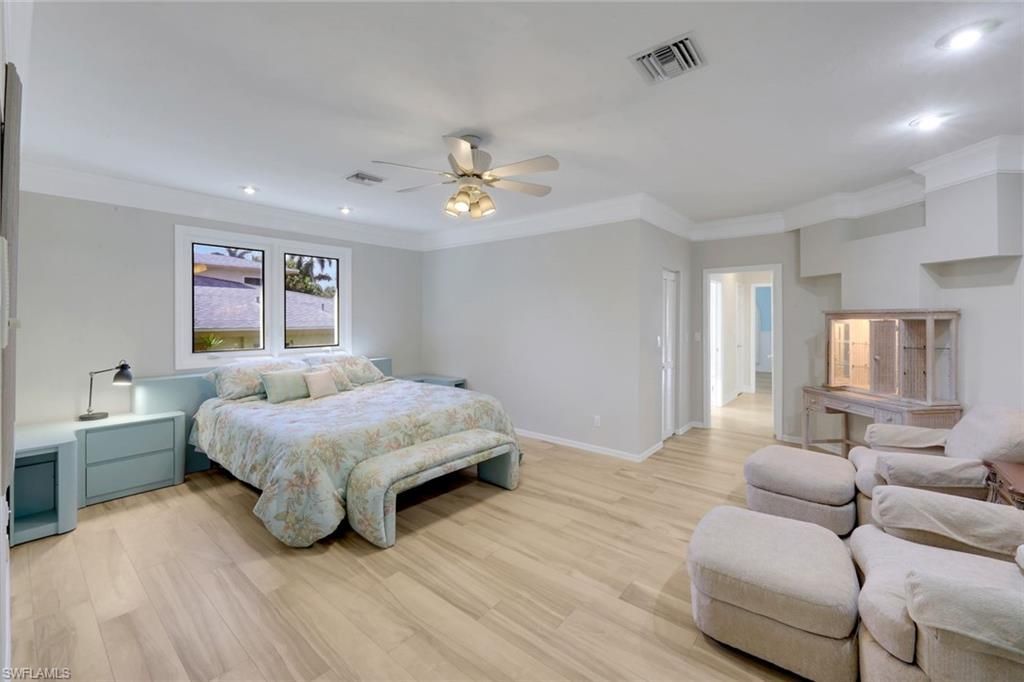 2147 Snook Dr, Naples, FL 34102 Photo