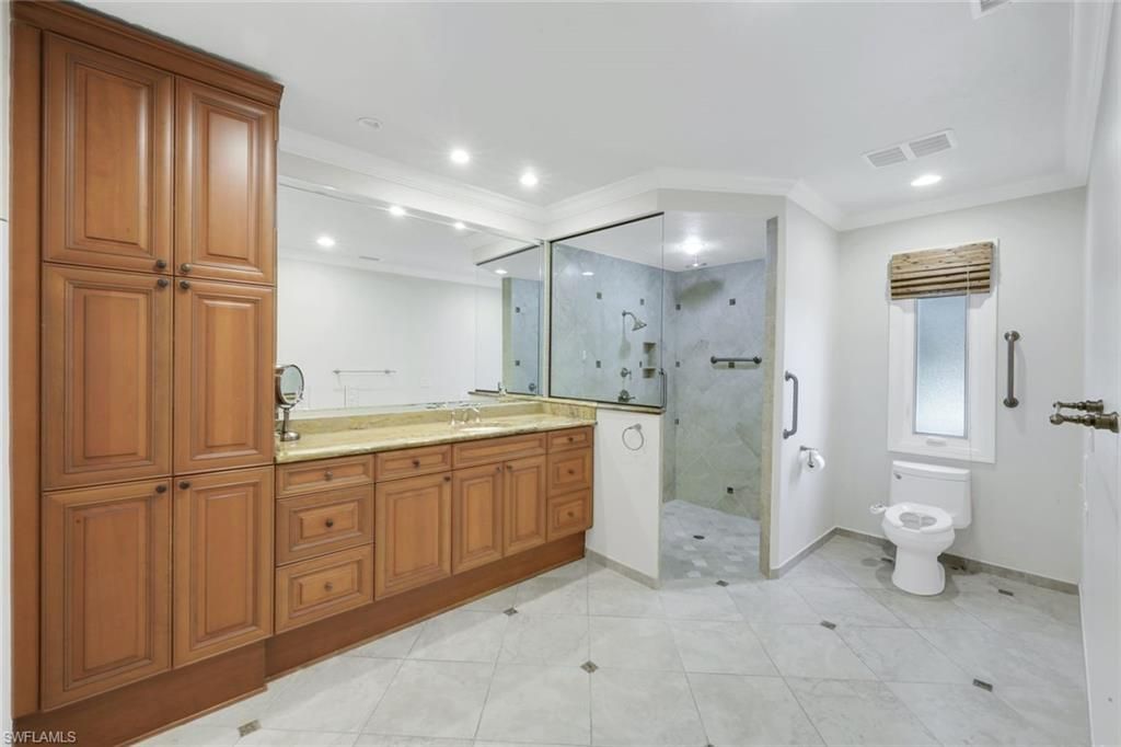 2147 Snook Dr, Naples, FL 34102 Photo