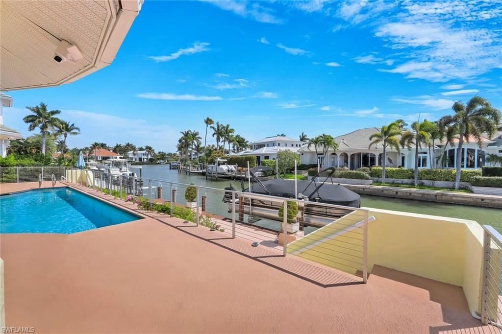 2147 Snook Dr, Naples, FL 34102 Photo