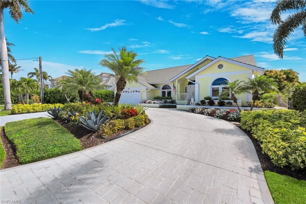 2147 Snook Dr, Naples, FL 34102 Photo