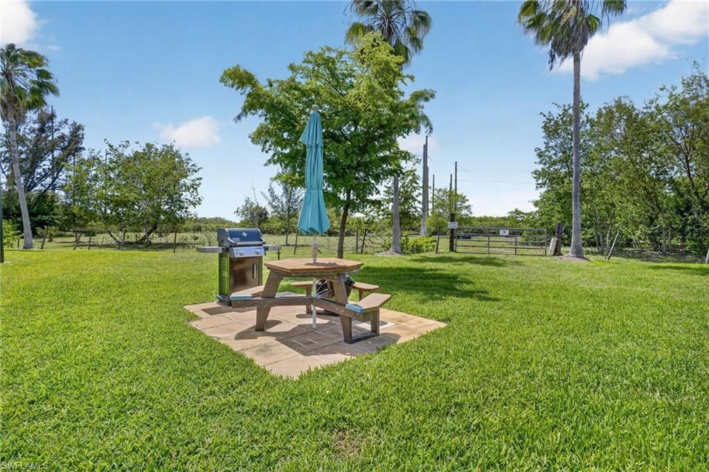 16000 Bay Pointe Blvd, Unit 307, North Fort Myers, FL 33917 Photo