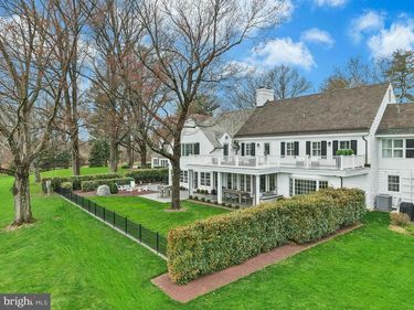 1584 WEYHILL CIRCLE, BETHLEHEM, PA 18015