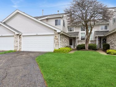 496 Stone Gate Circle, Schaumburg, IL 60193