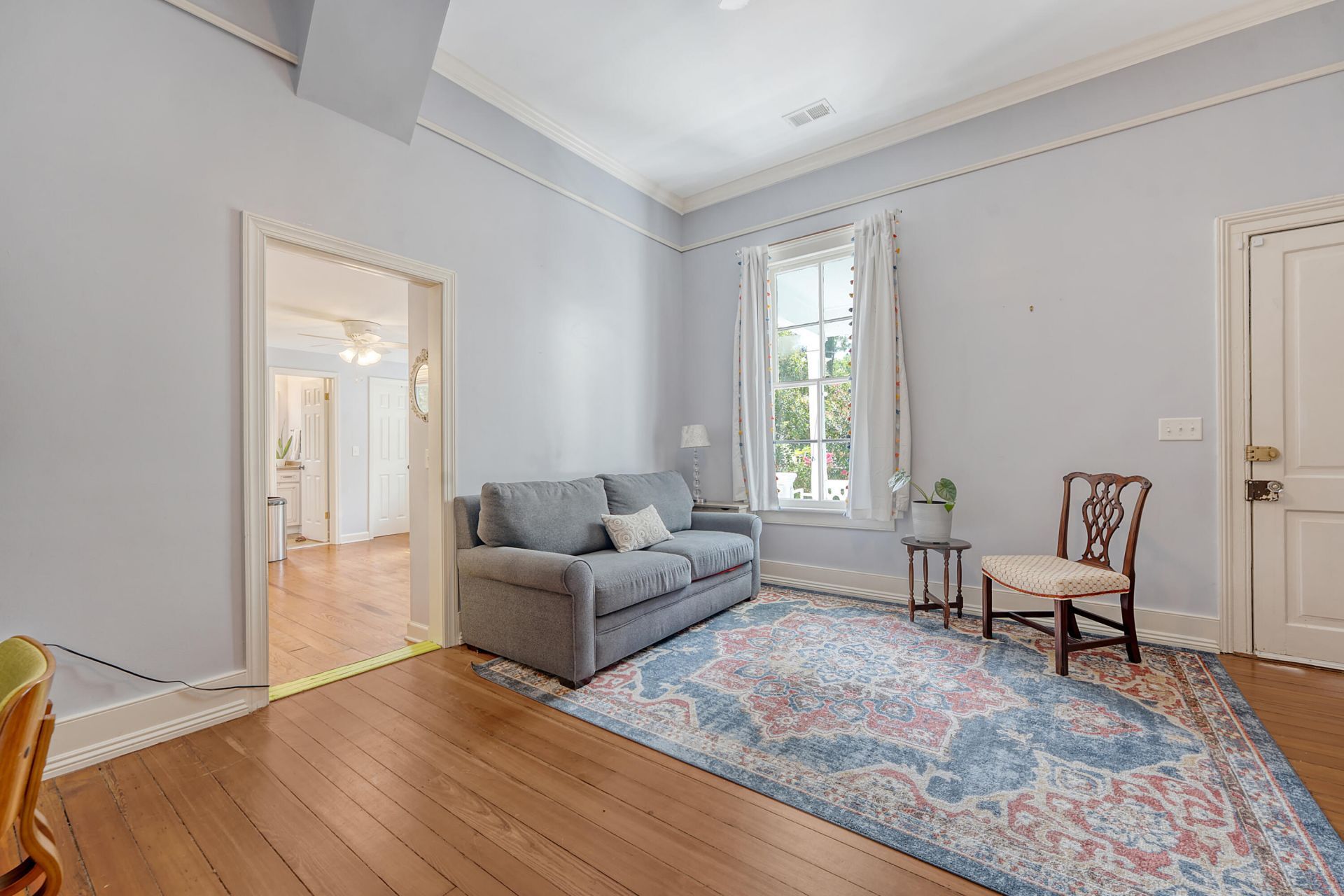 301 E Richardson Avenue Photo 13