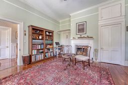 301 E Richardson Avenue photo 4