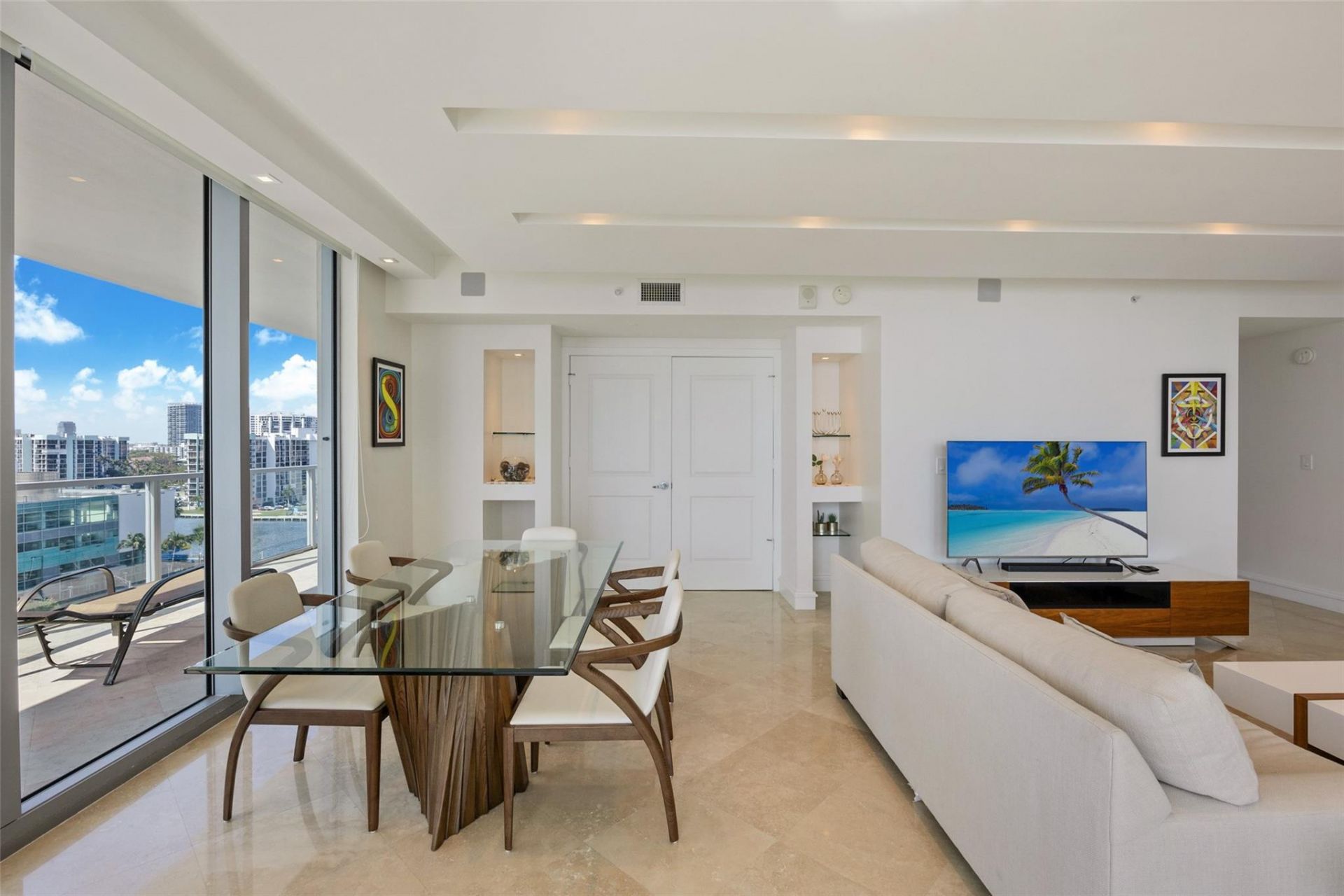 3101 S Ocean Drive, Unit 902, Hollywood, FL 33019 Photo