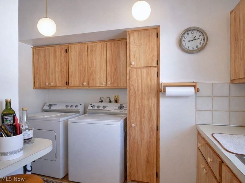 5179 Dogwood Trail, Lyndhurst, OH 44124 Photo 16