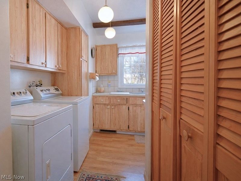 5179 Dogwood Trail, Lyndhurst, OH 44124 Photo 17