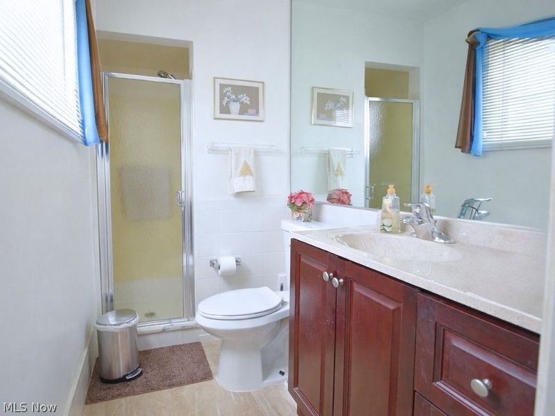 5179 Dogwood Trail, Lyndhurst, OH 44124 Photo 24