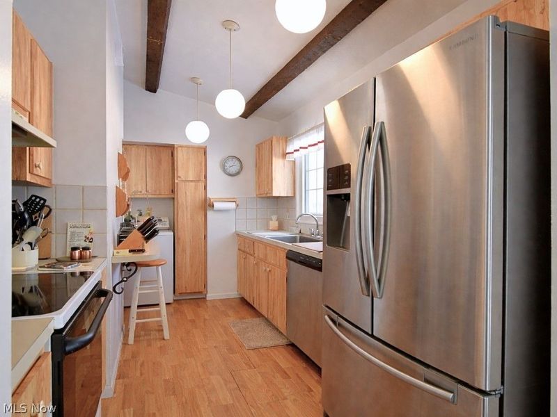 5179 Dogwood Trail, Lyndhurst, OH 44124 Photo 9