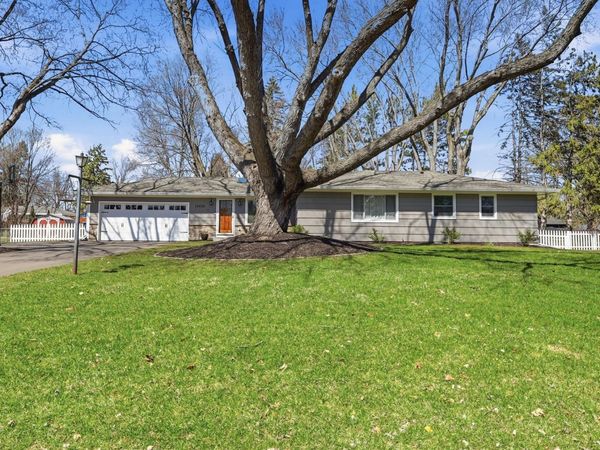 15520 2nd Avenue N, Plymouth, MN 55447