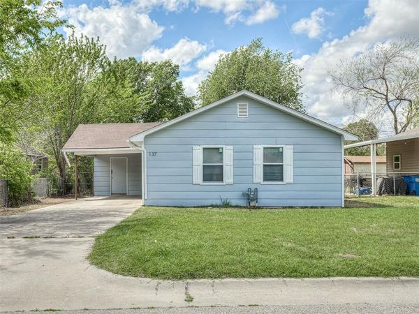 137 N O Avenue, El Reno, OK 73036