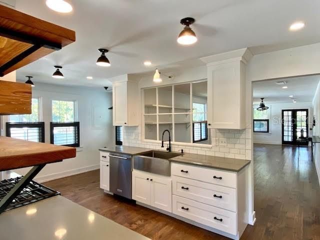 3611 Old Bradenton Road, Sarasota, FL 34234 Photo