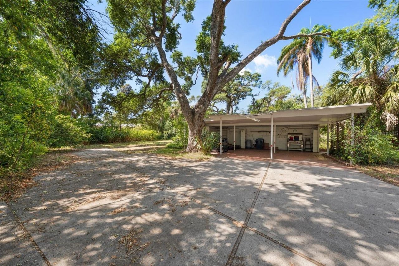 11496 74th Avenue , Seminole, FL 33772 Photo