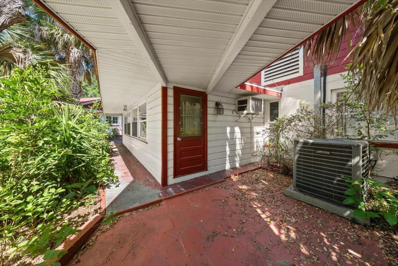 11496 74th Avenue , Seminole, FL 33772 Photo