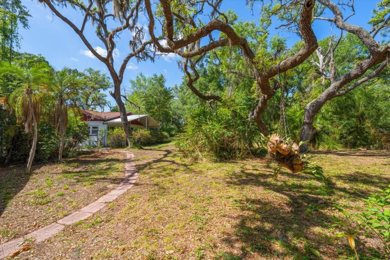 11496 74th Avenue , Seminole, FL 33772 Photo