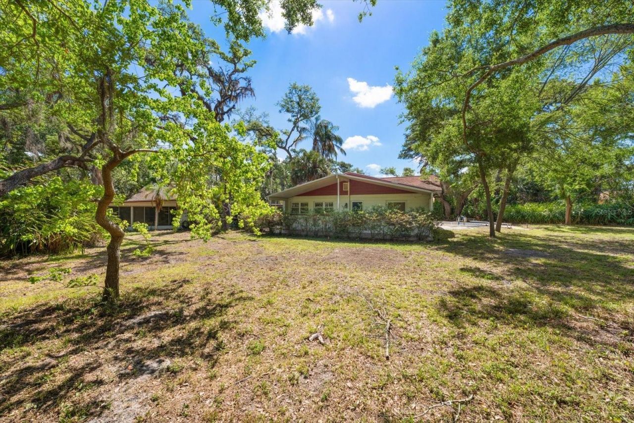 11496 74th Avenue , Seminole, FL 33772 Photo