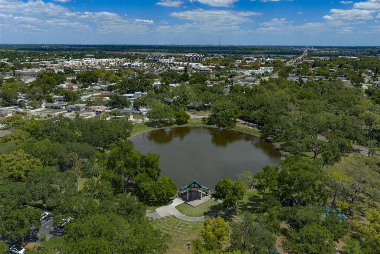 11496 74th Avenue , Seminole, FL 33772 Photo