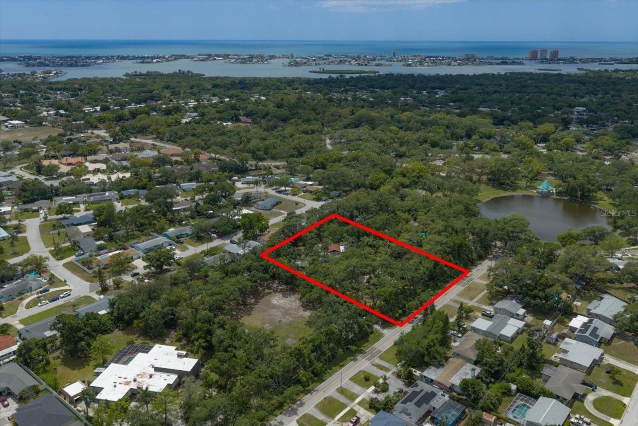 11496 74th Avenue , Seminole, FL 33772 Photo