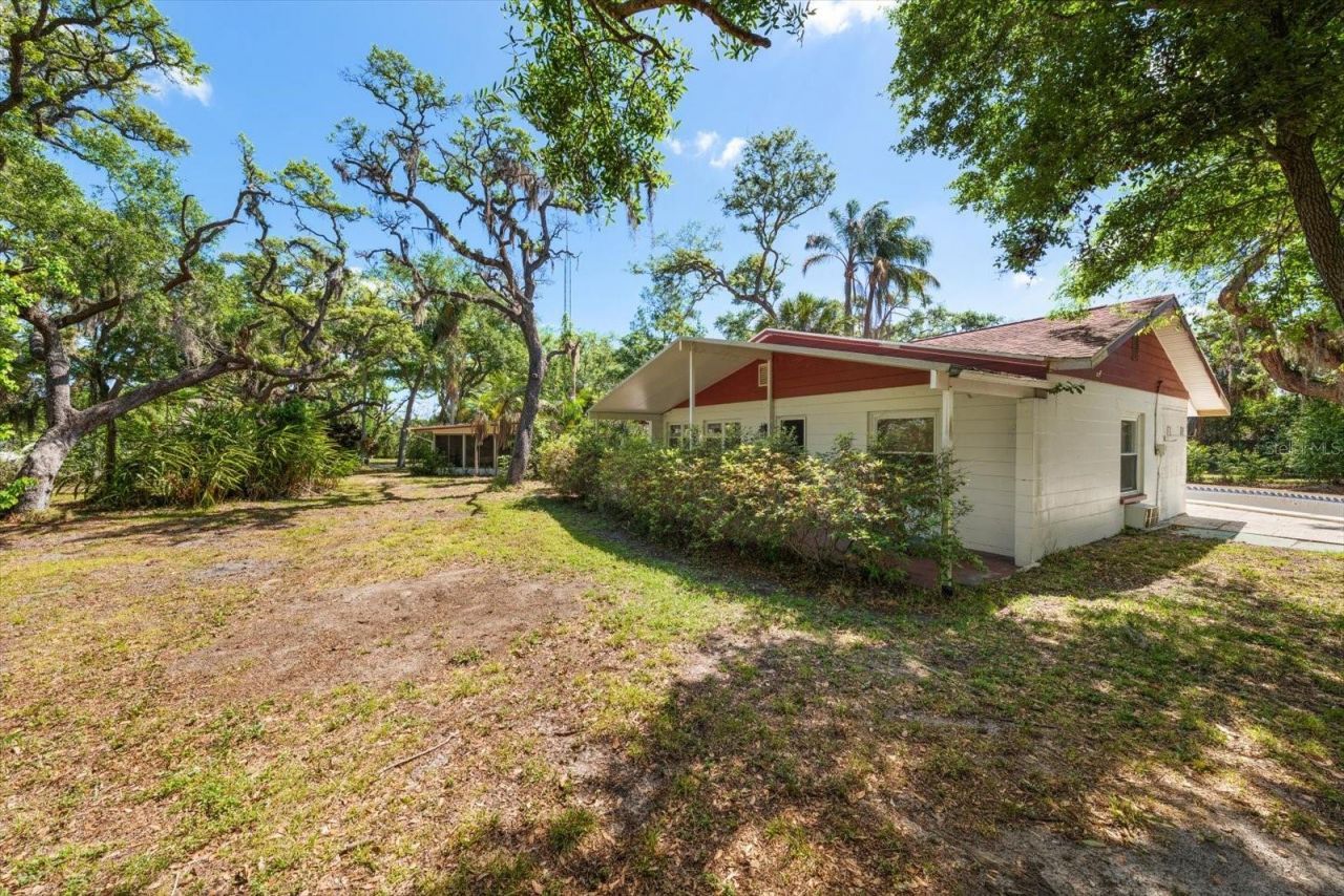 11496 74th Avenue , Seminole, FL 33772 Photo