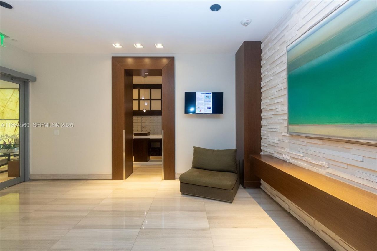 1330 West Ave, Unit 3305, Miami Beach, FL 33139 Photo