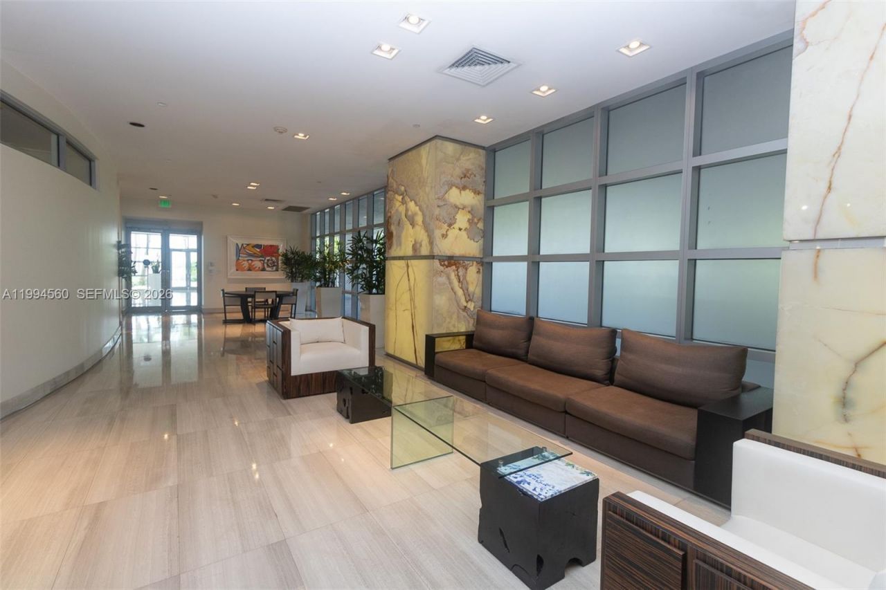 1330 West Ave, Unit 3305, Miami Beach, FL 33139 Photo