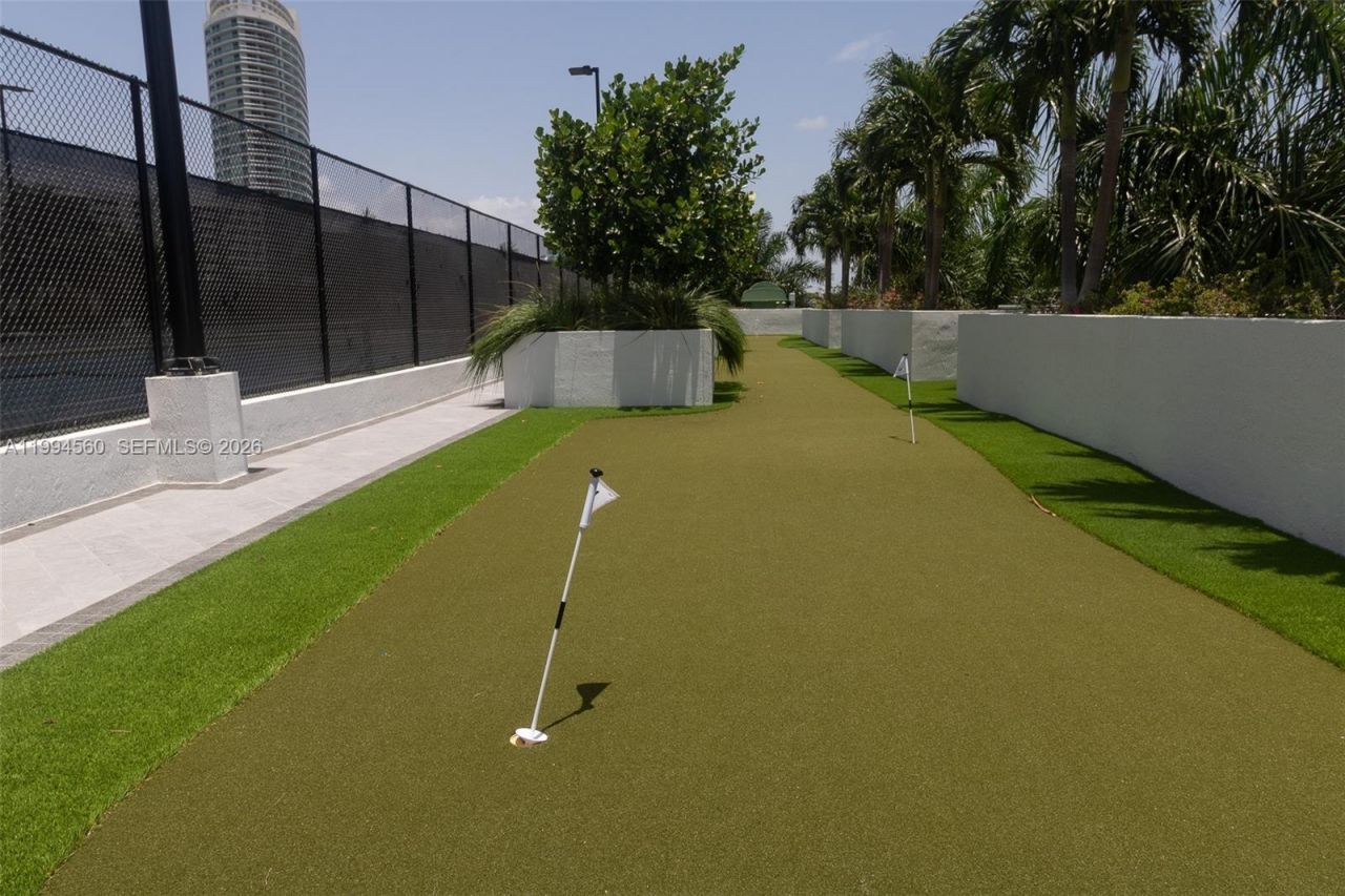 1330 West Ave, Unit 3305, Miami Beach, FL 33139 Photo