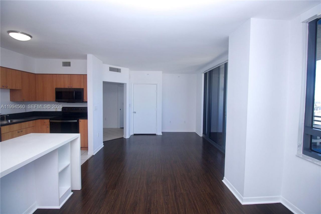 1330 West Ave, Unit 3305, Miami Beach, FL 33139 Photo