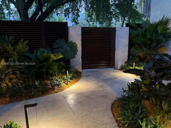 3000 Bird Ave, Unit 3C, Coconut Grove, FL 33133